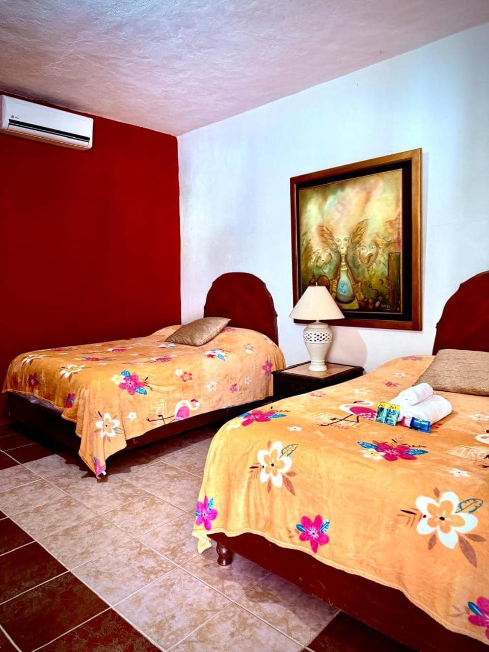 La Casita Inn Bustamante Exterior foto